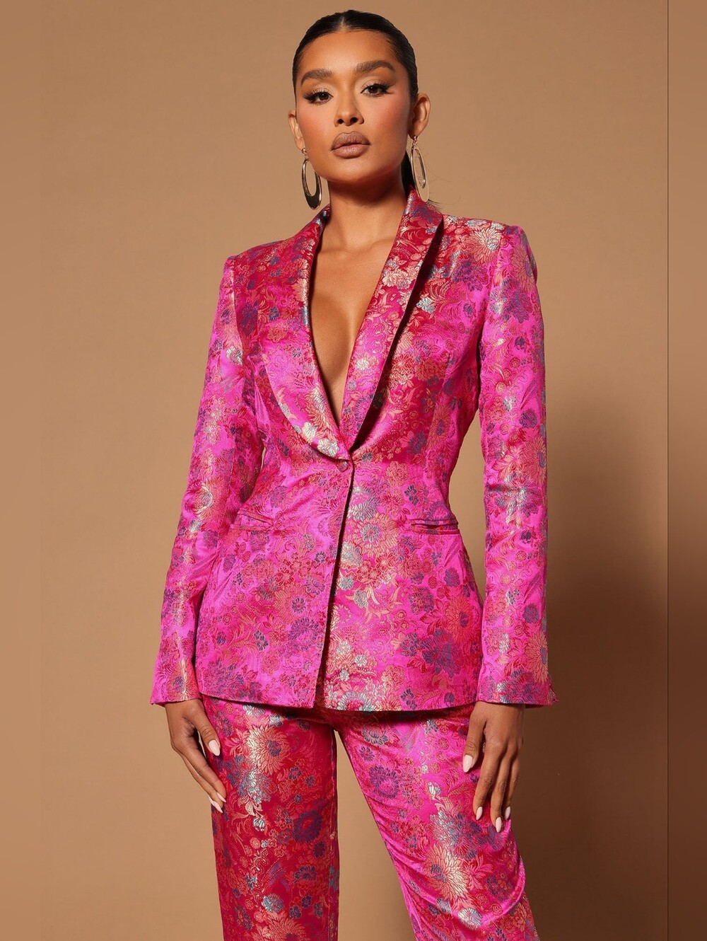 Nova LUXE Pink Floral Brocade Tailored suit Set - Picture 2 of 7